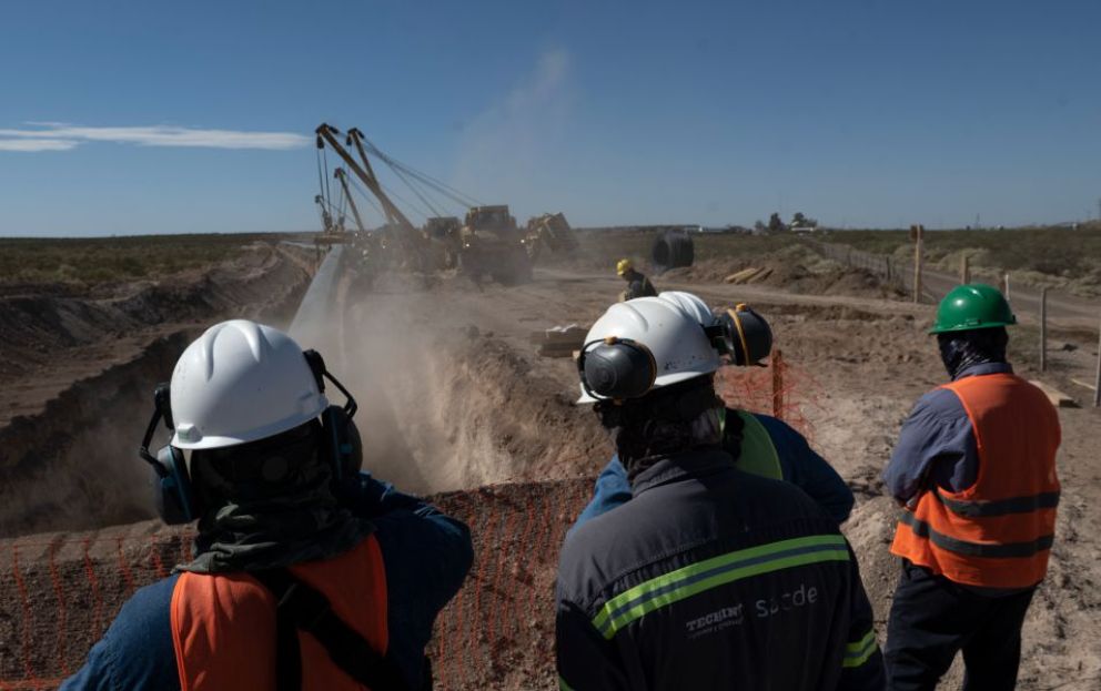 La obra, s&oacute;lo en su primera etapa, atraviesa las provincias de Neuqu&eacute;n, R&iacute;o Negro, La Pampa y Buenos Aires.